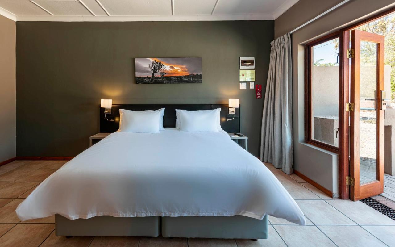 Upington Inn Bagian luar foto